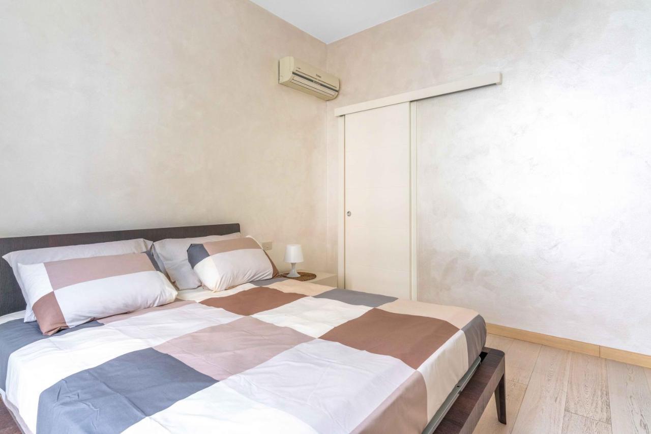 Mo30 Loreto- Duomo- Large Modern Apartment - Milan Luaran gambar